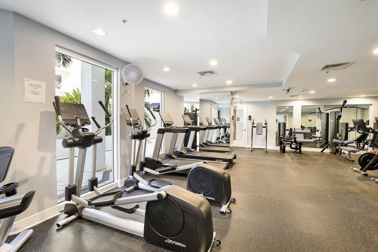 255 Evernia Street, Unit 1115, West Palm Beach, FL 33401 Photo