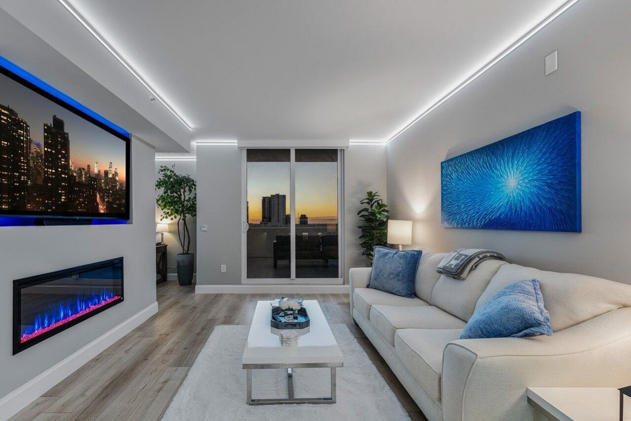 255 Evernia Street, Unit 1115, West Palm Beach, FL 33401 Photo