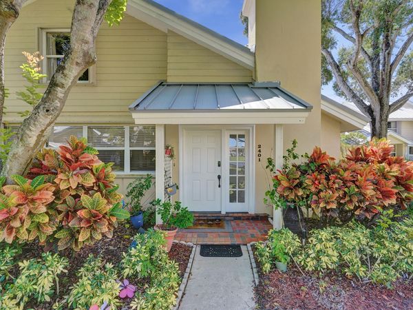 2401 Amherst Court, Boynton Beach, FL 33436