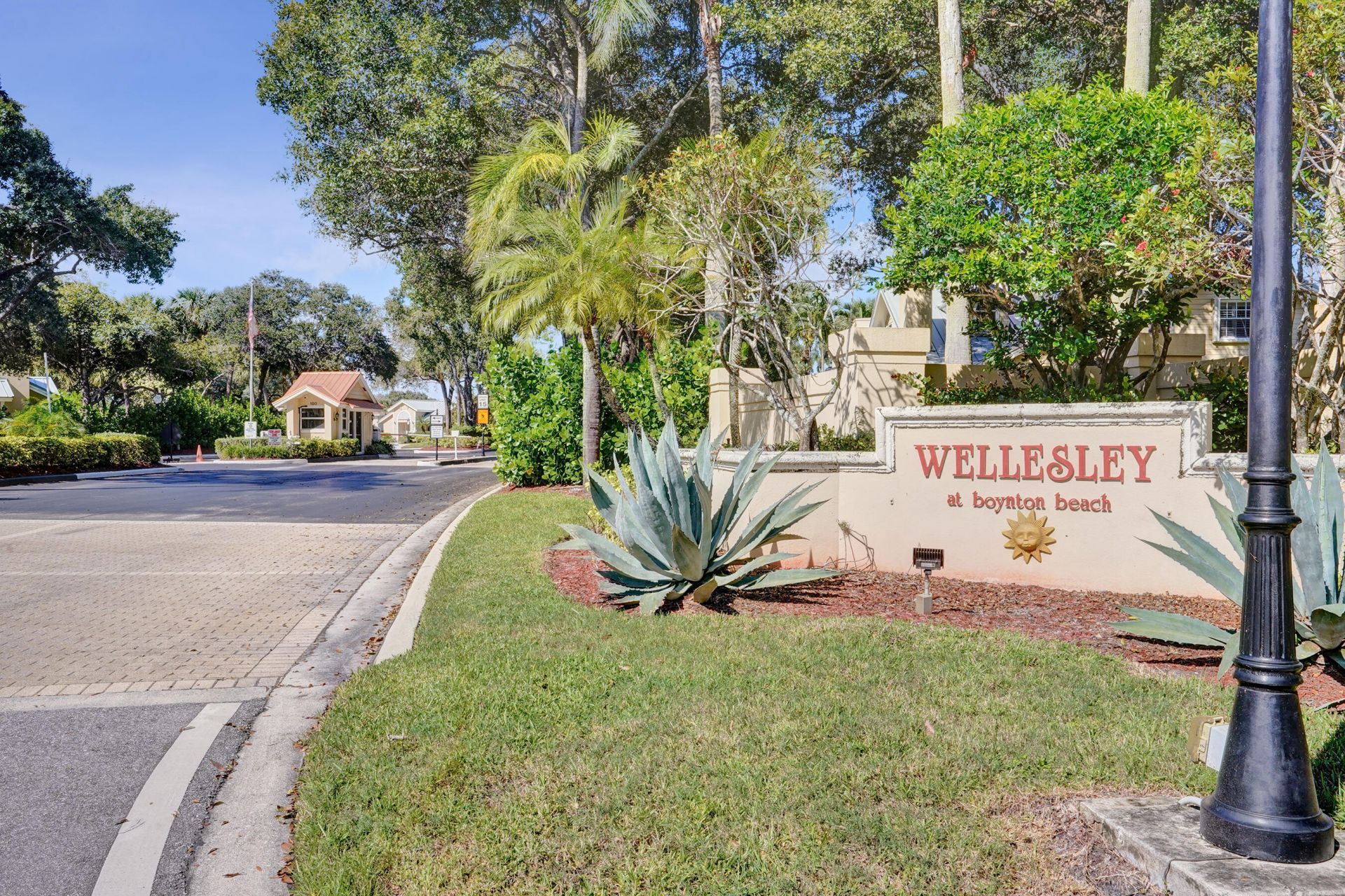 2401 Amherst Court, Boynton Beach, FL 33436 Photo