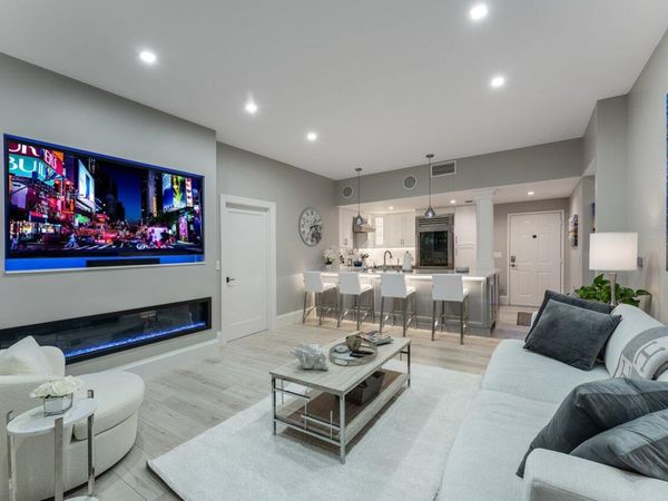 255 Evernia Street, Unit 1502, West Palm Beach, FL 33401