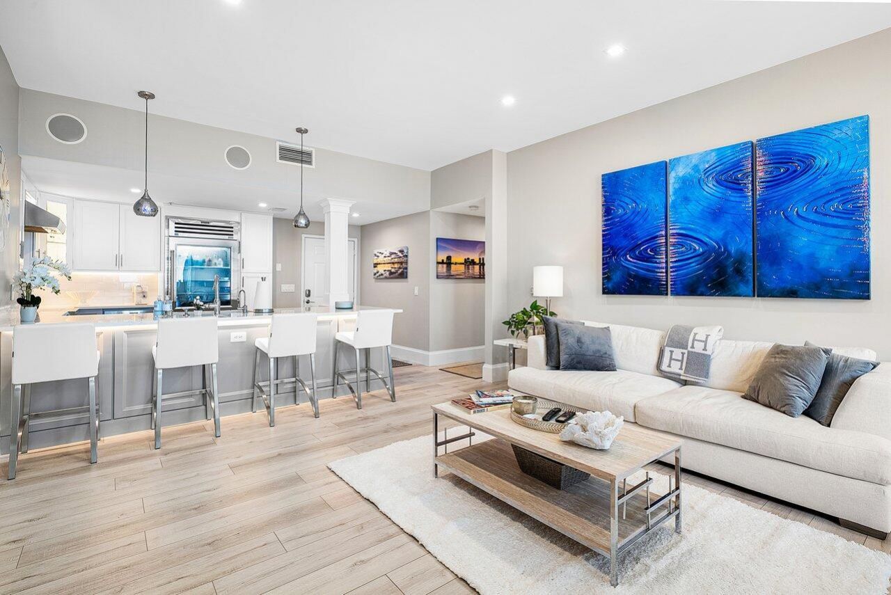 255 Evernia Street, Unit 1502, West Palm Beach, FL 33401 Photo