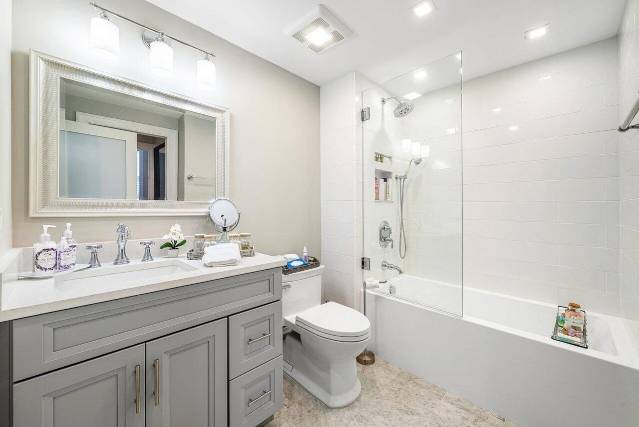 255 Evernia Street, Unit 1502, West Palm Beach, FL 33401 Photo