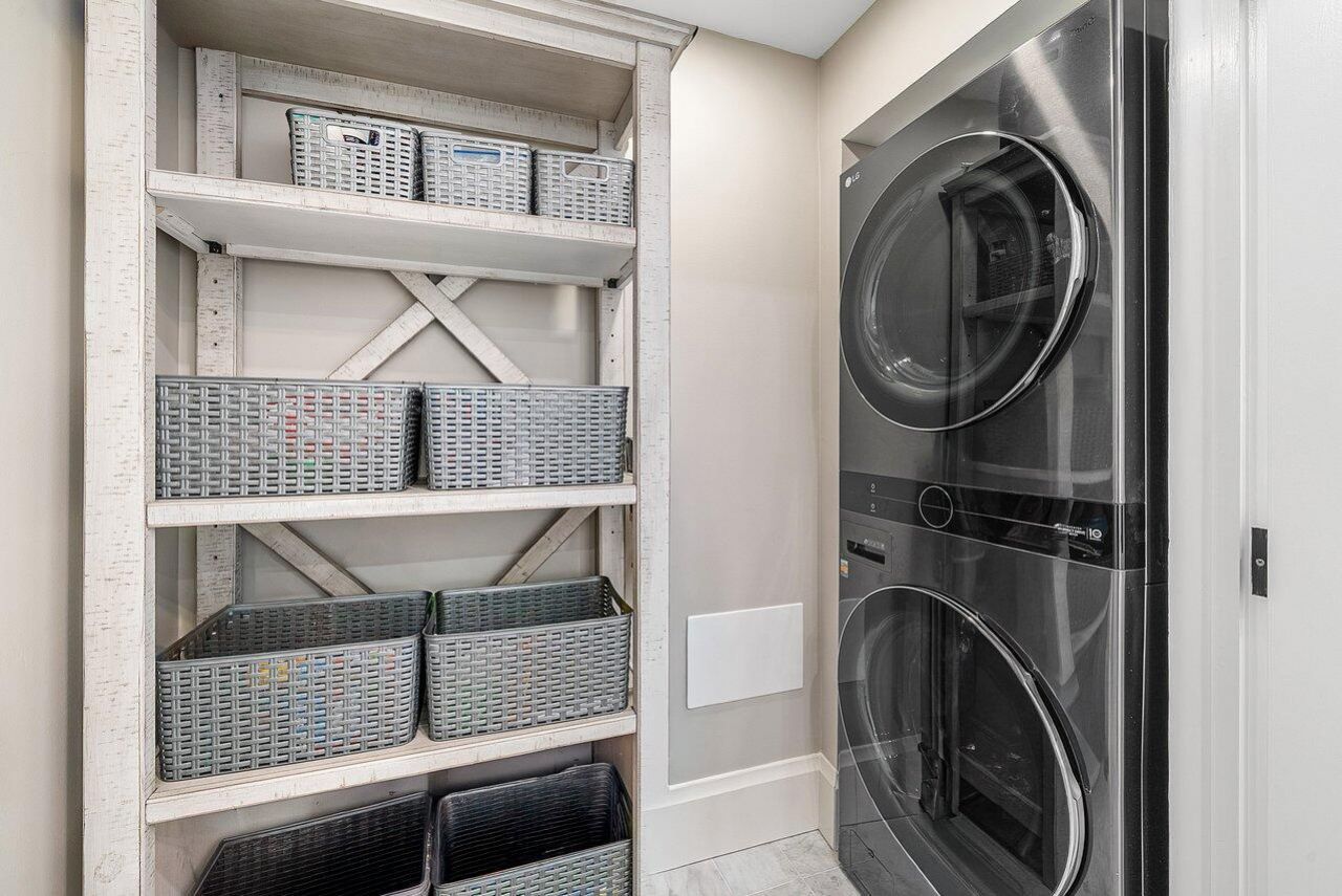 255 Evernia Street, Unit 1502, West Palm Beach, FL 33401 Photo