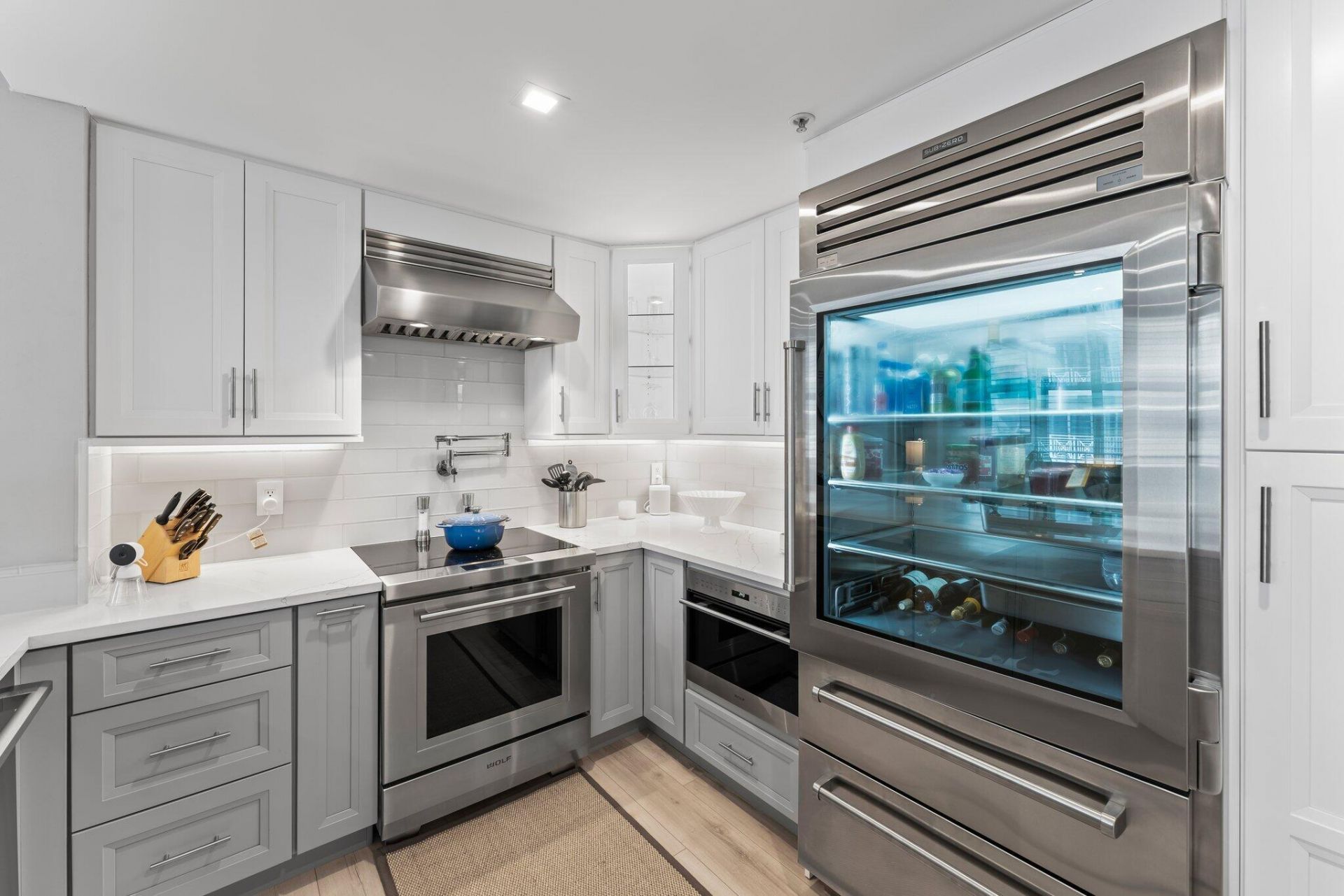 255 Evernia Street, Unit 1502, West Palm Beach, FL 33401 Photo