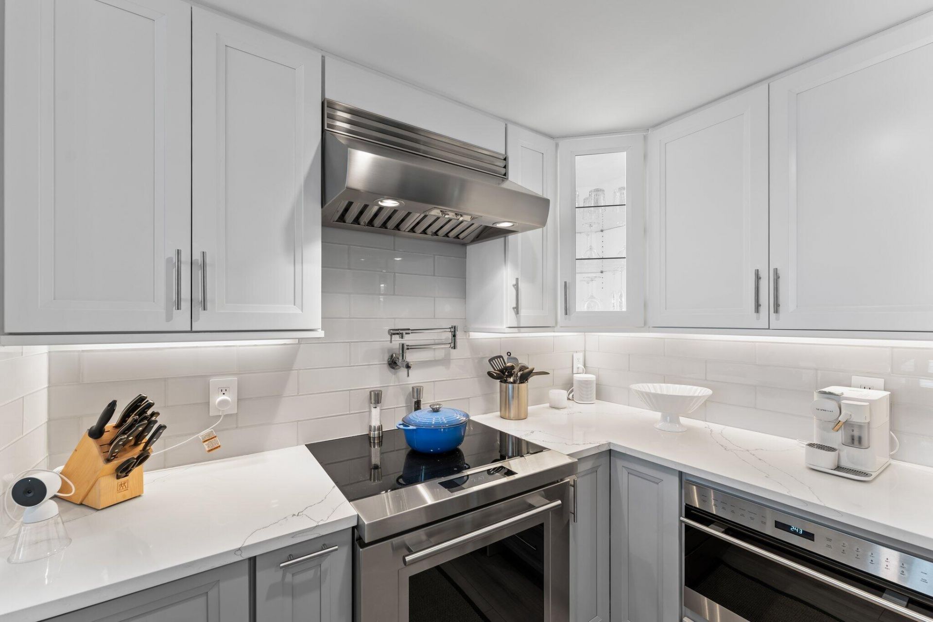 255 Evernia Street, Unit 1502, West Palm Beach, FL 33401 Photo