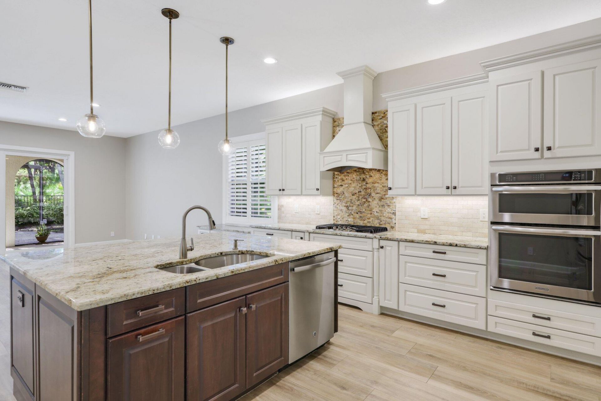 932 Mill Creek Drive, Palm Beach Gardens, FL 33410 Photo