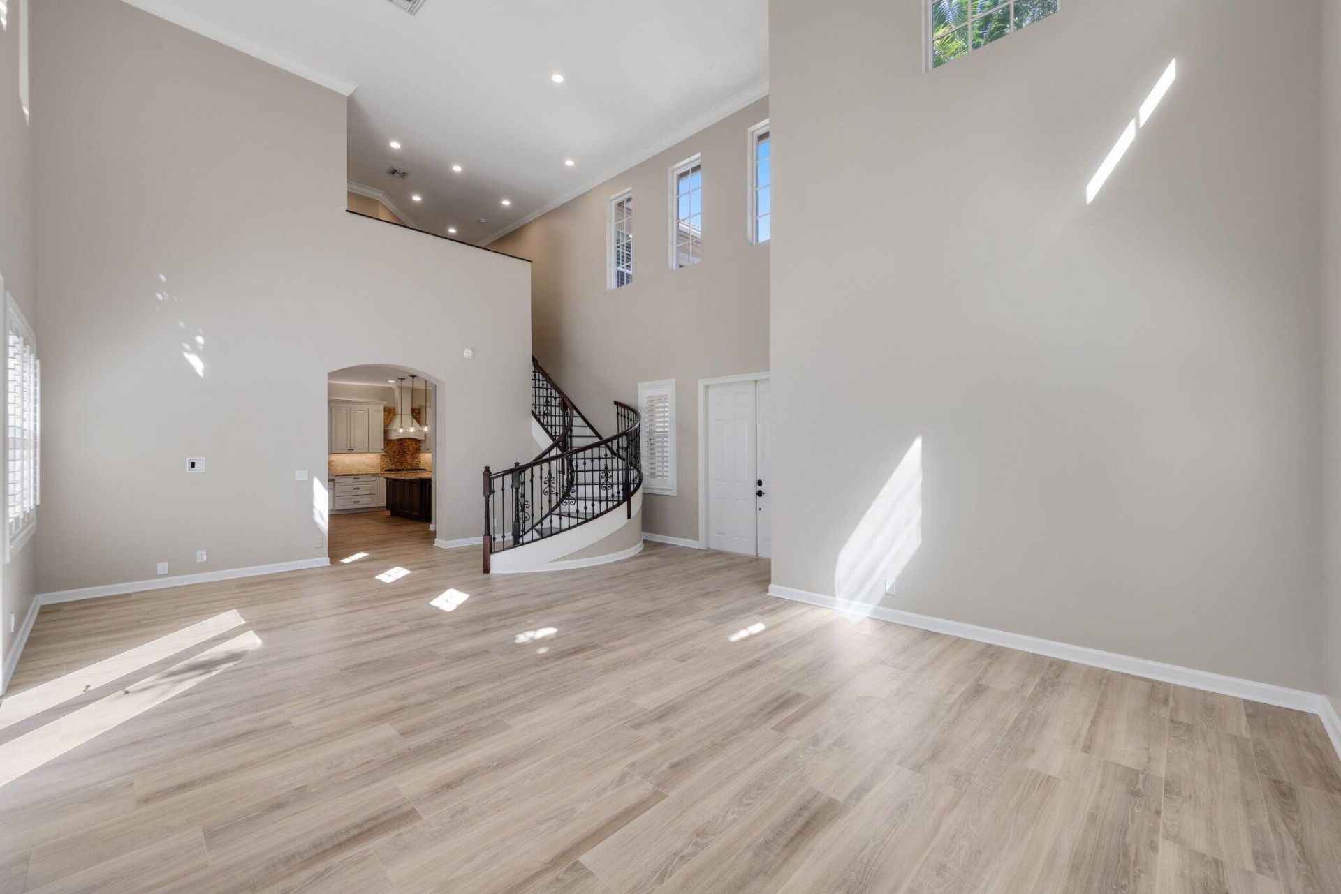 932 Mill Creek Drive, Palm Beach Gardens, FL 33410 Photo