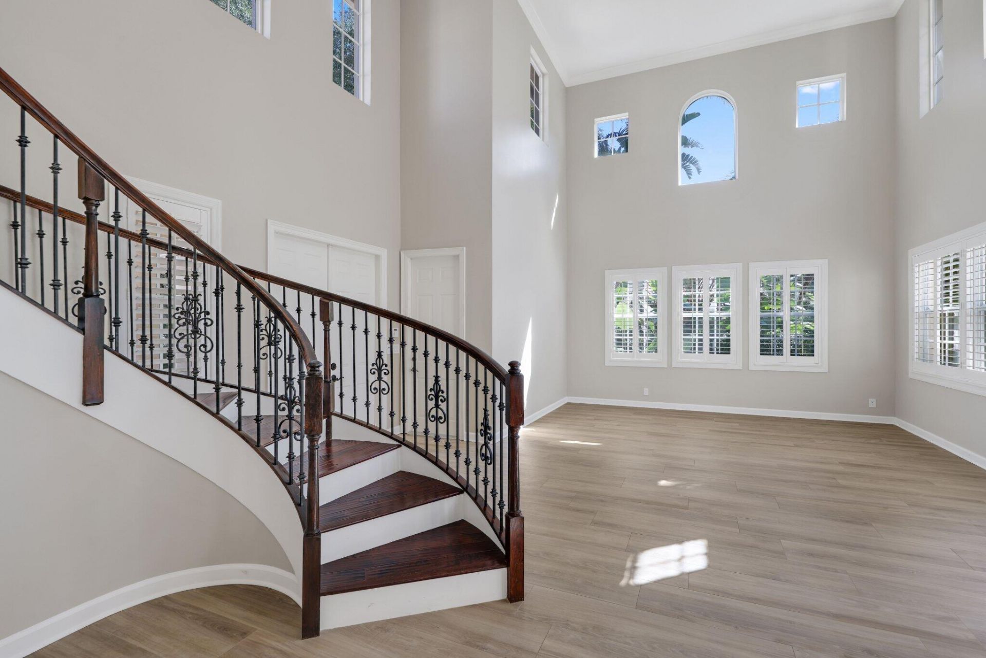 932 Mill Creek Drive, Palm Beach Gardens, FL 33410 Photo