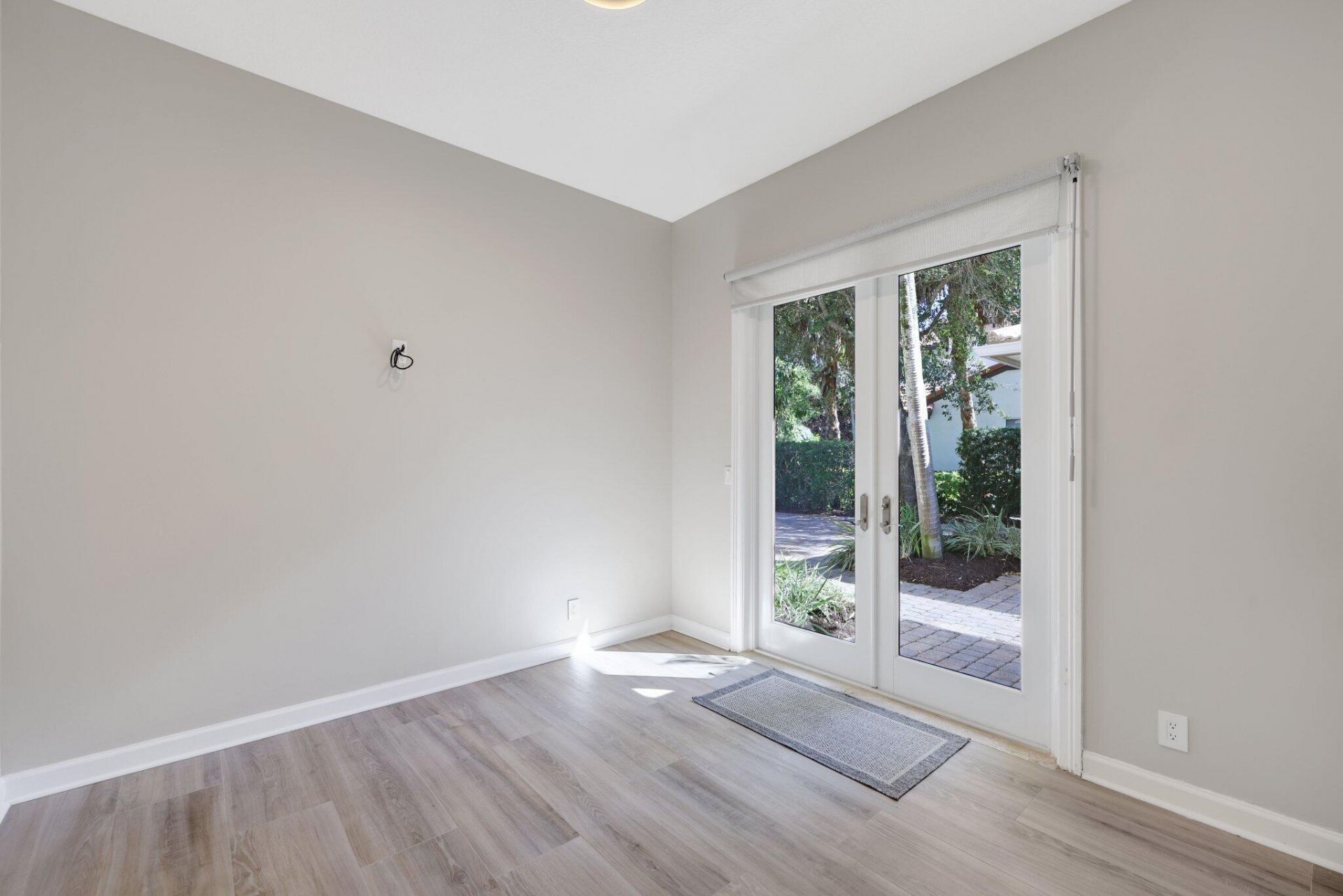 932 Mill Creek Drive, Palm Beach Gardens, FL 33410 Photo