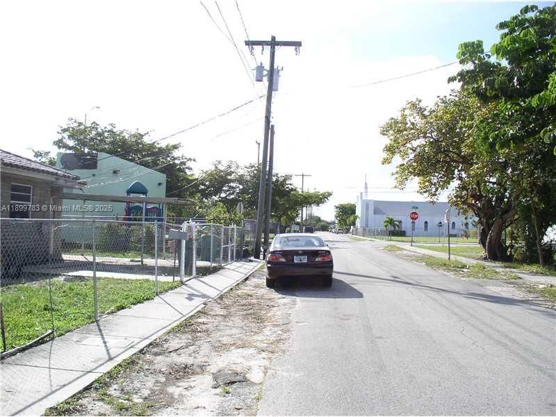 Please Call For Address, Miami, FL 33147 Photo