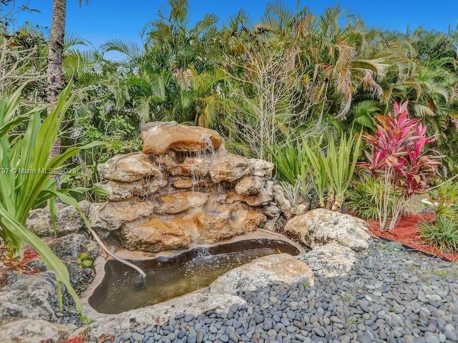 Property Image 63
