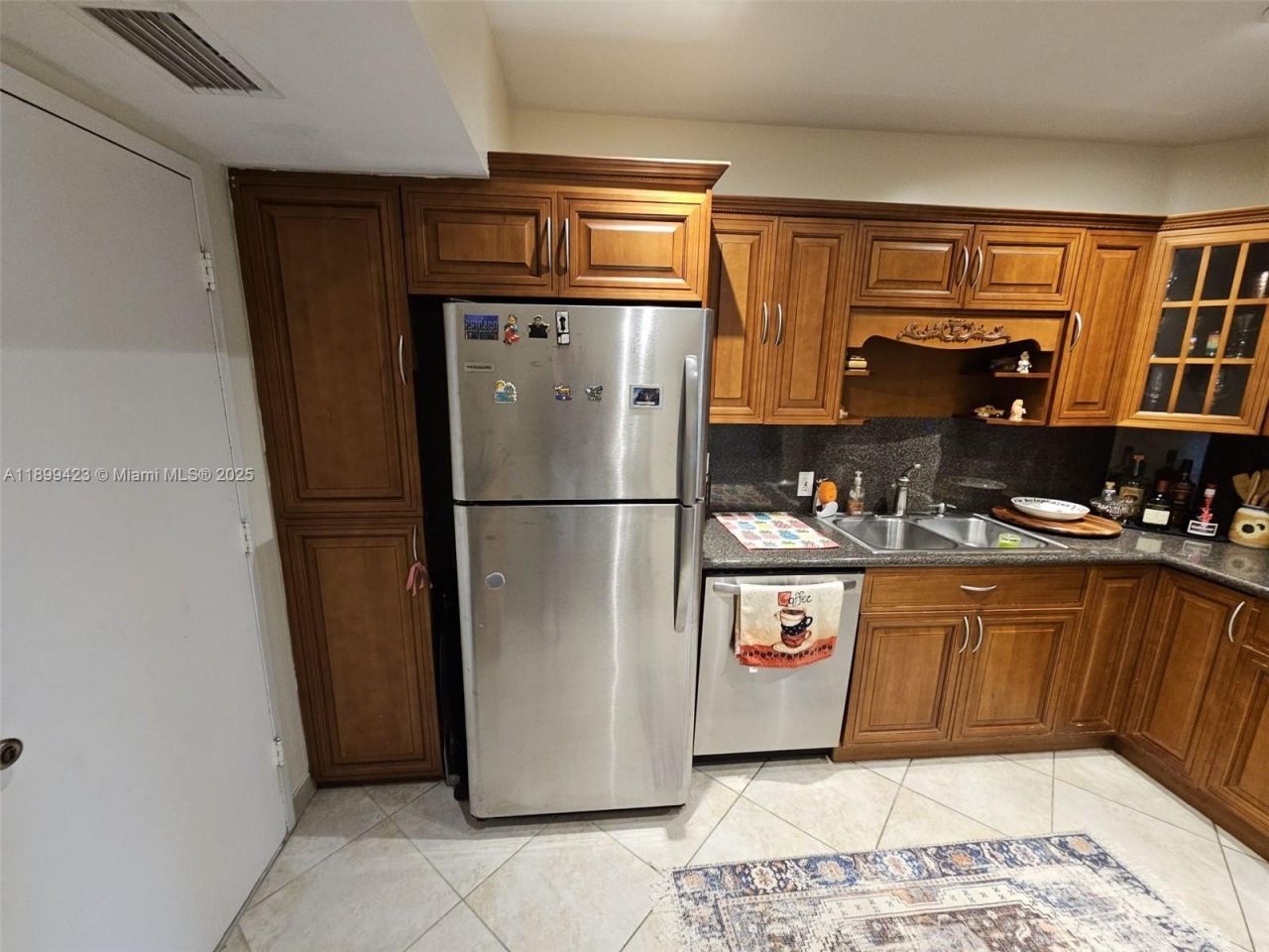 4200 Hillcrest Dr, Unit 1015, Hollywood, FL 33021 Photo
