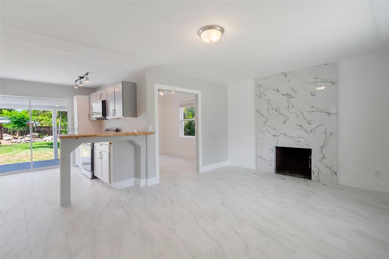 246 NE 13th St, Delray Beach, FL 33444 Photo