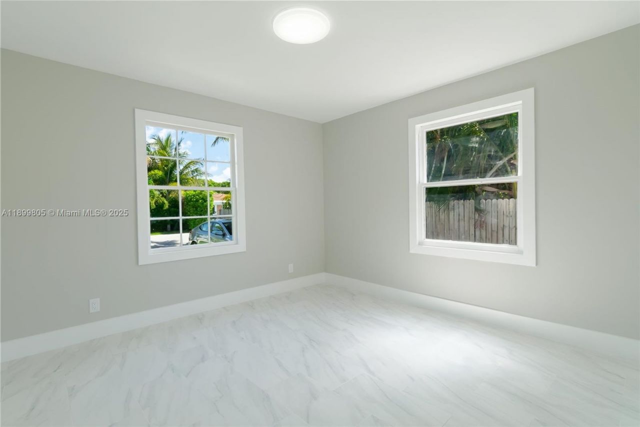 246 NE 13th St, Delray Beach, FL 33444 Photo