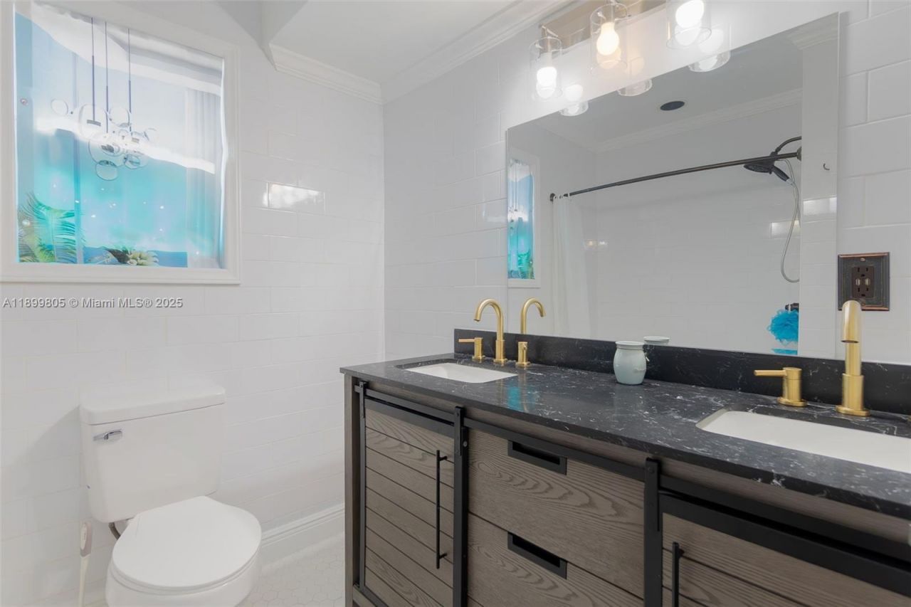 246 NE 13th St, Delray Beach, FL 33444 Photo