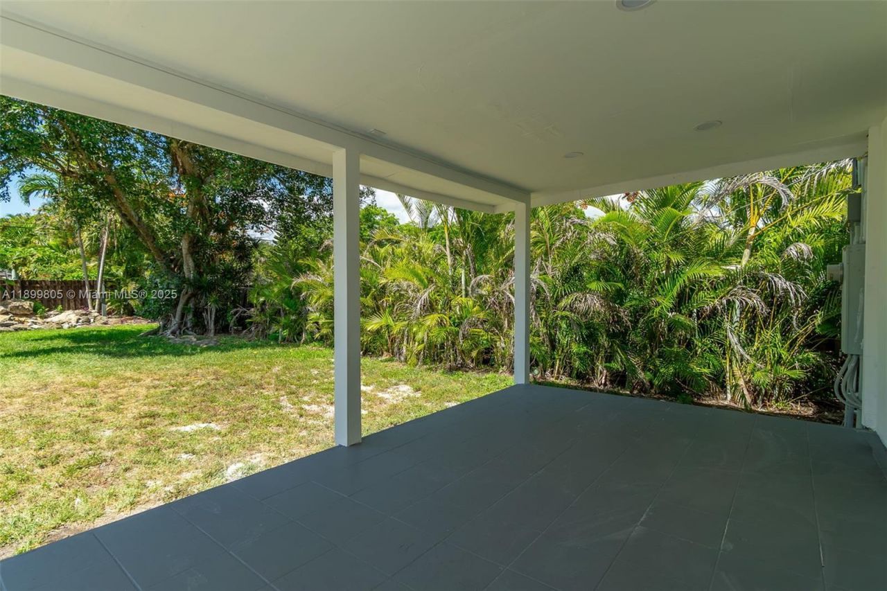 246 NE 13th St, Delray Beach, FL 33444 Photo