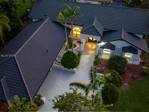 1361 NW 116th Ave, Plantation, FL 33323