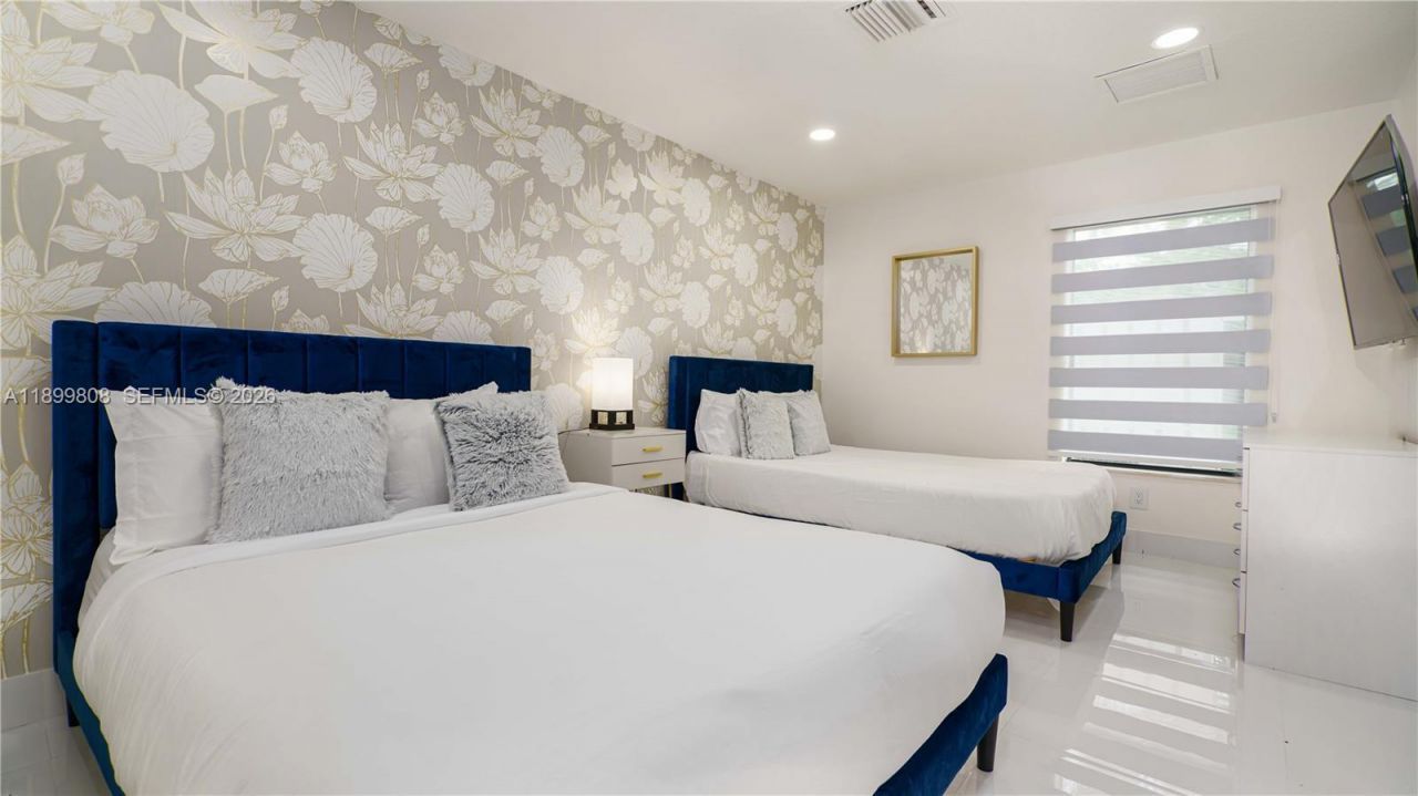 1361 NW 116th Ave, Plantation, FL 33323 Photo