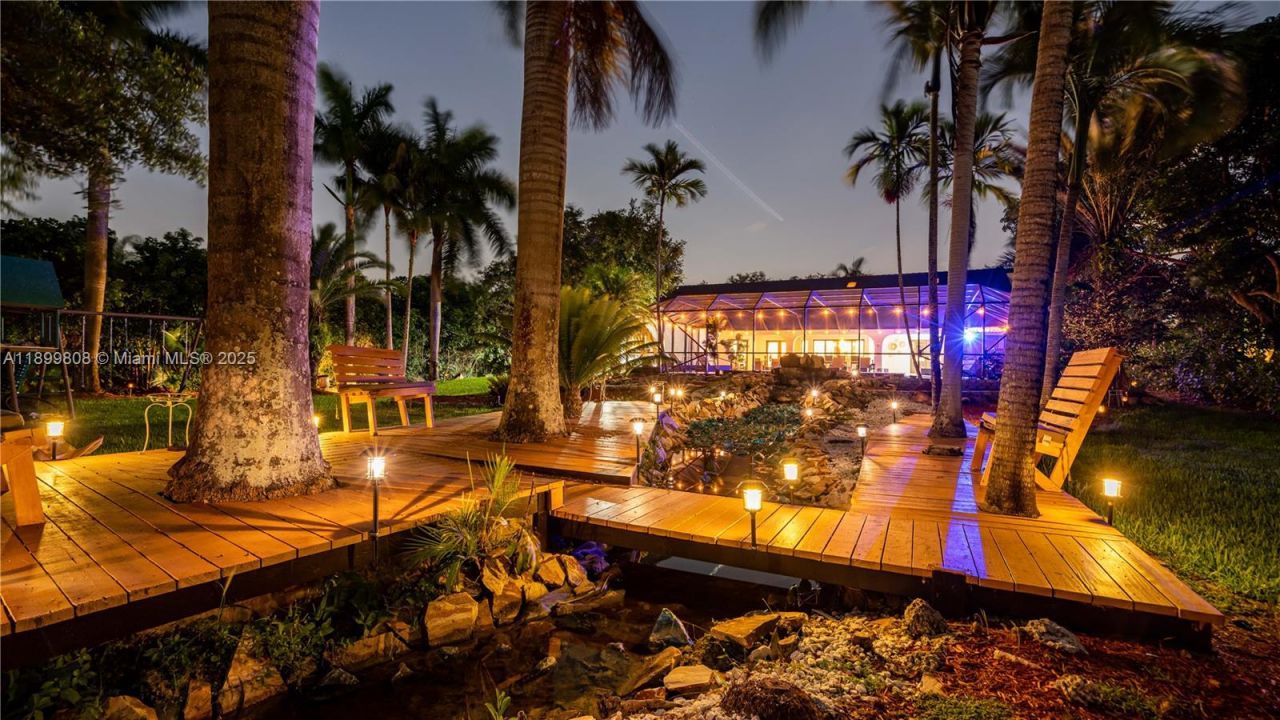 1361 NW 116th Ave, Plantation, FL 33323 Photo