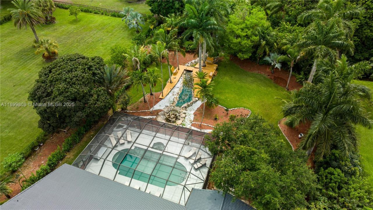 1361 NW 116th Ave, Plantation, FL 33323 Photo