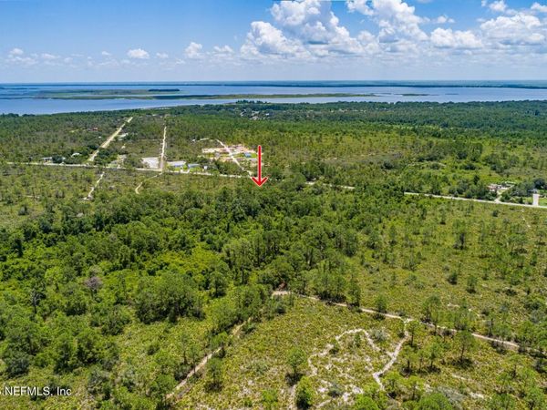 652 HALLMARK Avenue, Lake Placid, FL 33852