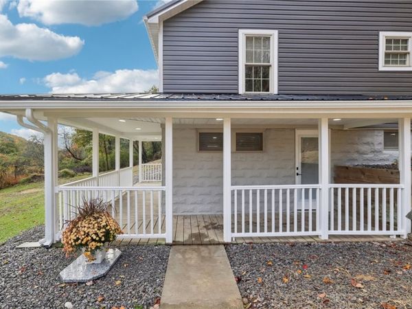 305 Queenstown Rd, Karns City, PA 16041