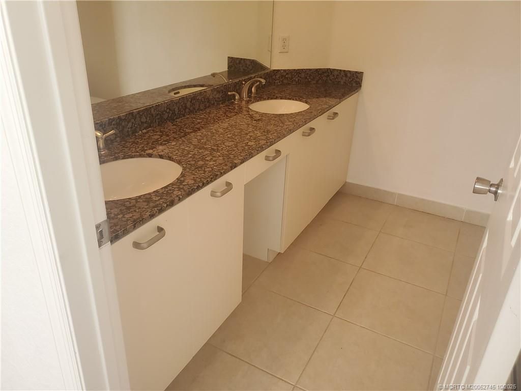 47 SE Sedona Circle, Unit 104, Stuart, FL 34994 Photo