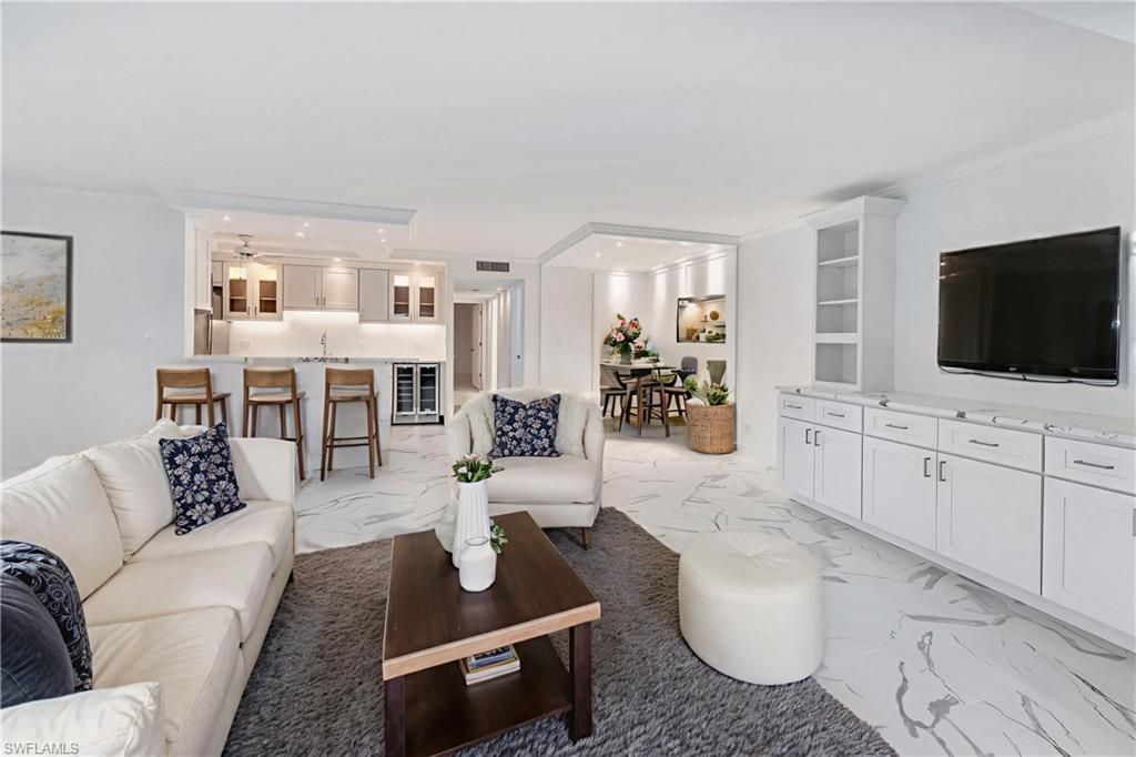 222 Harbour Dr, Unit 114, Naples, FL 34103 Photo