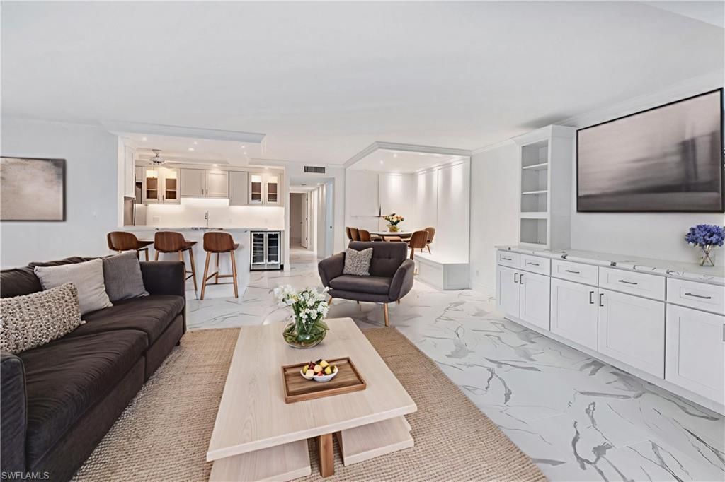 222 Harbour Dr, Unit 114, Naples, FL 34103 Photo