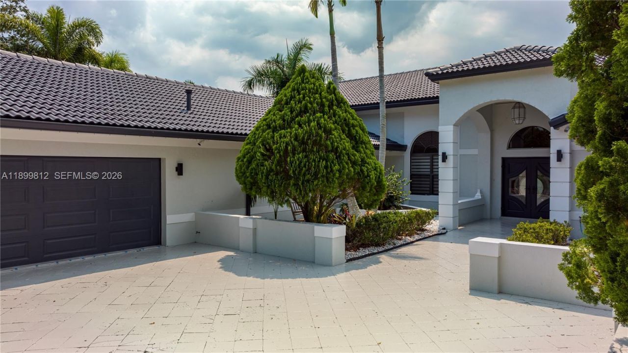 1361 NW 116th Ave, Plantation, FL 33323 Photo