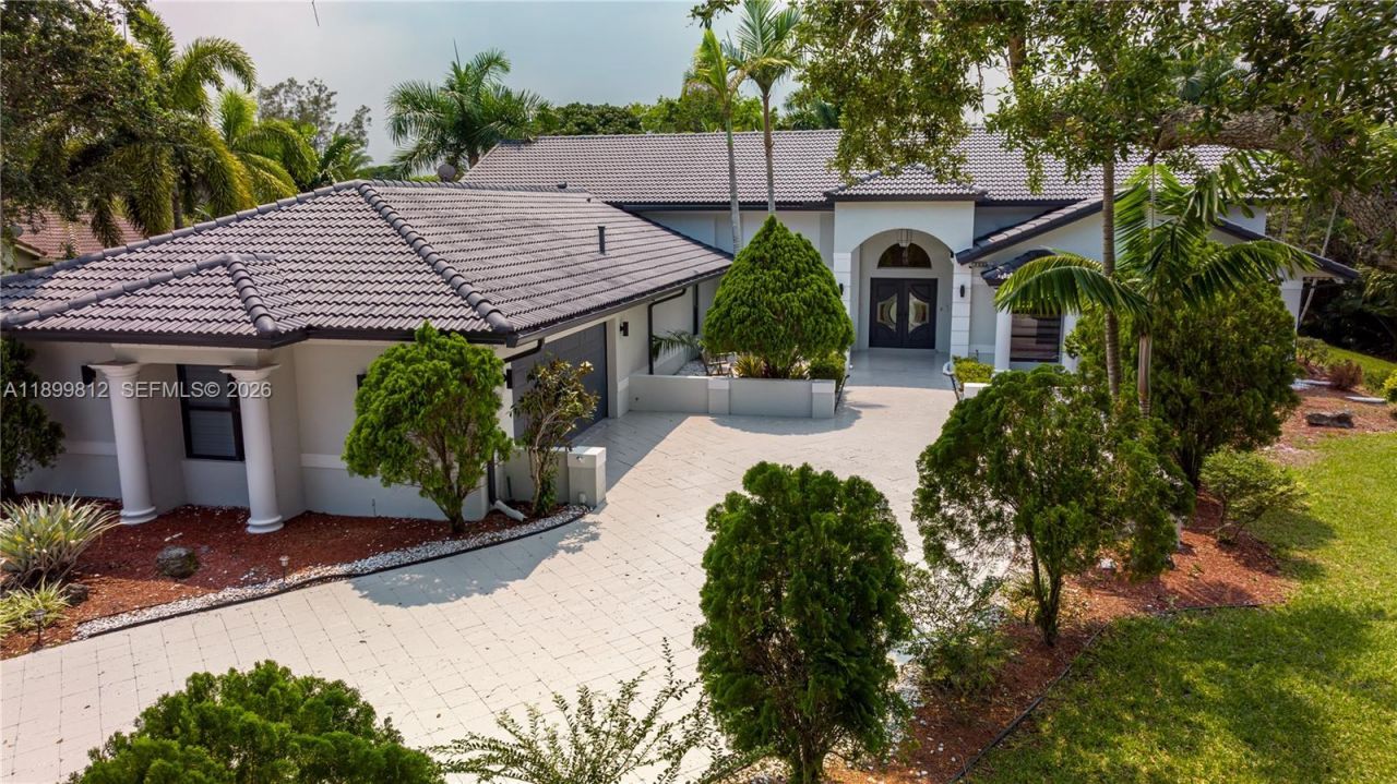 1361 NW 116th Ave, Plantation, FL 33323 Photo