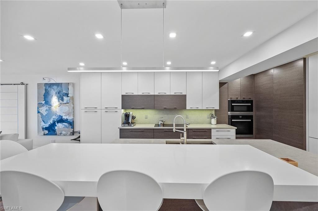 4051 Gulf Shore Blvd N, Unit 201, Naples, FL 34103 Photo