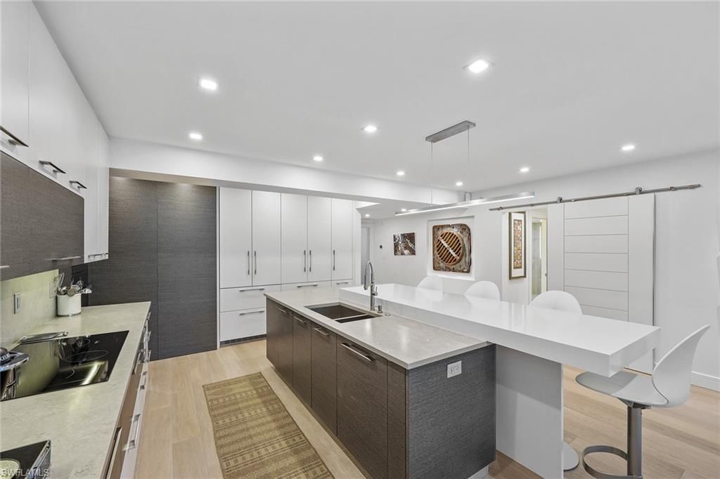 4051 Gulf Shore Blvd N, Unit 201, Naples, FL 34103 Photo