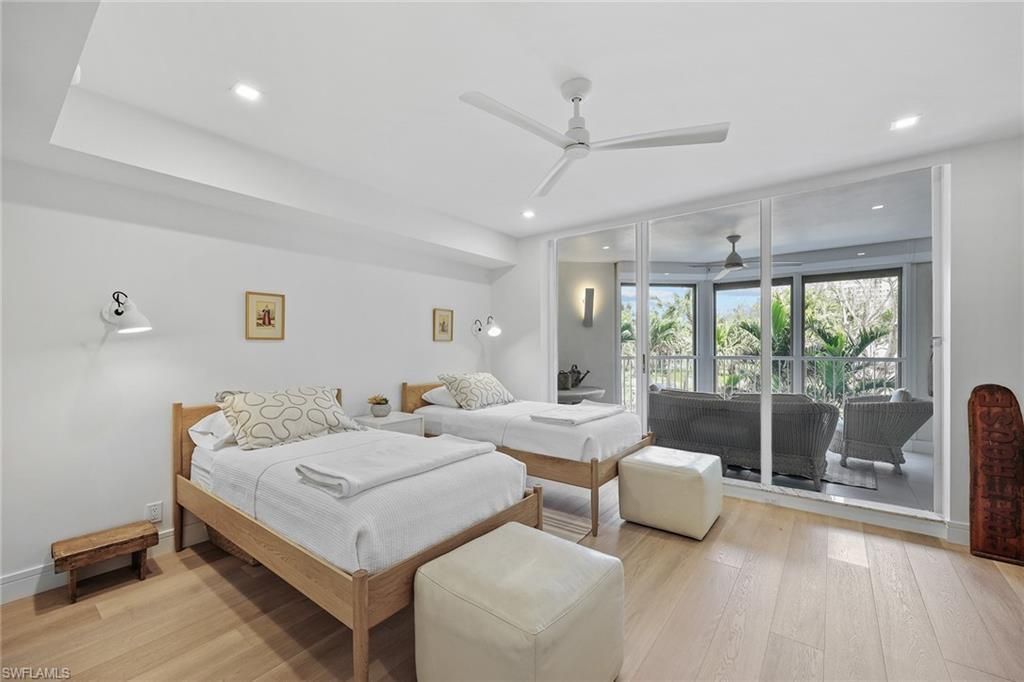 4051 Gulf Shore Blvd N, Unit 201, Naples, FL 34103 Photo