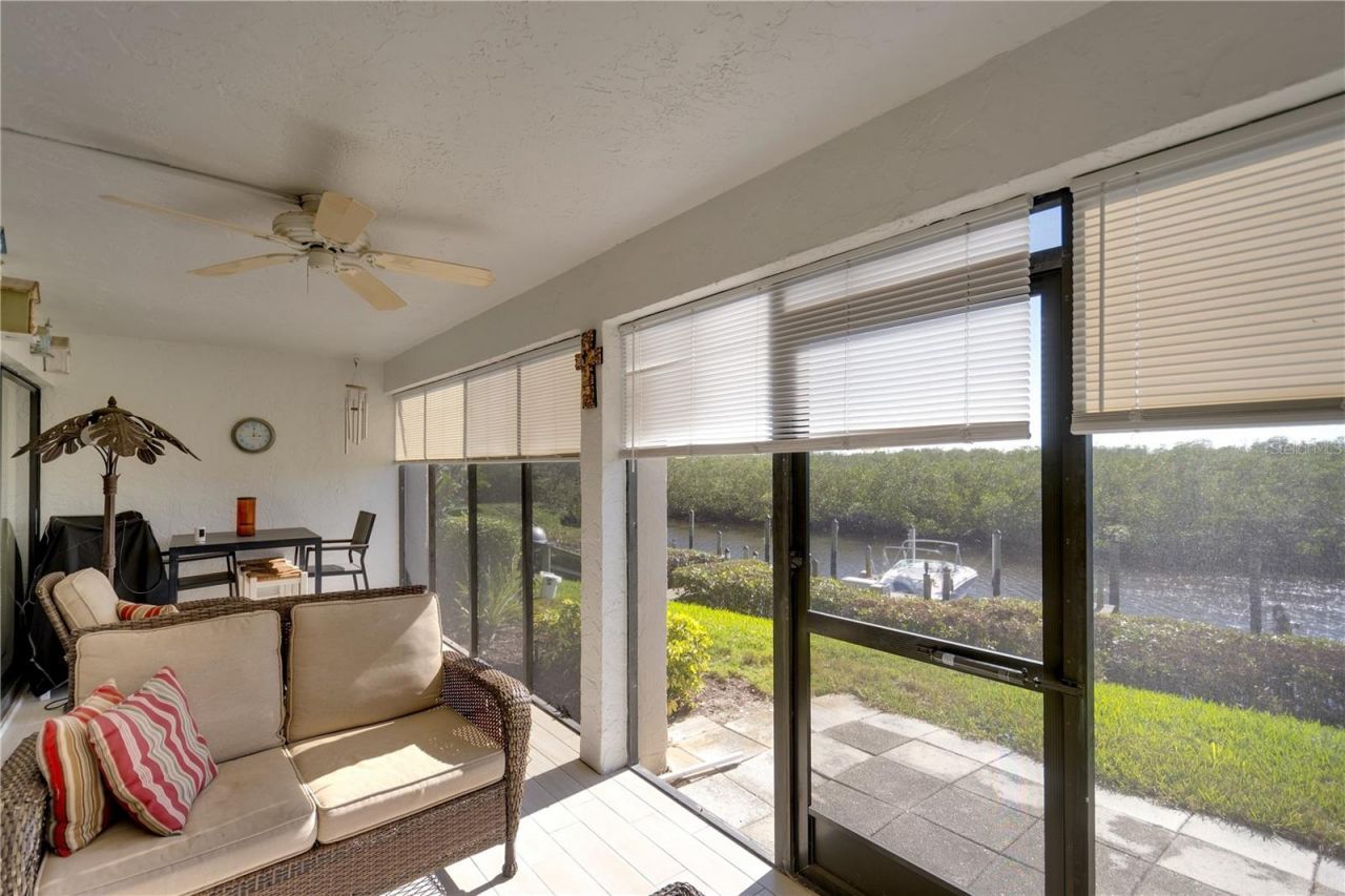 8706 54th Avenue W, Unit 18, Bradenton, FL 34210 Photo