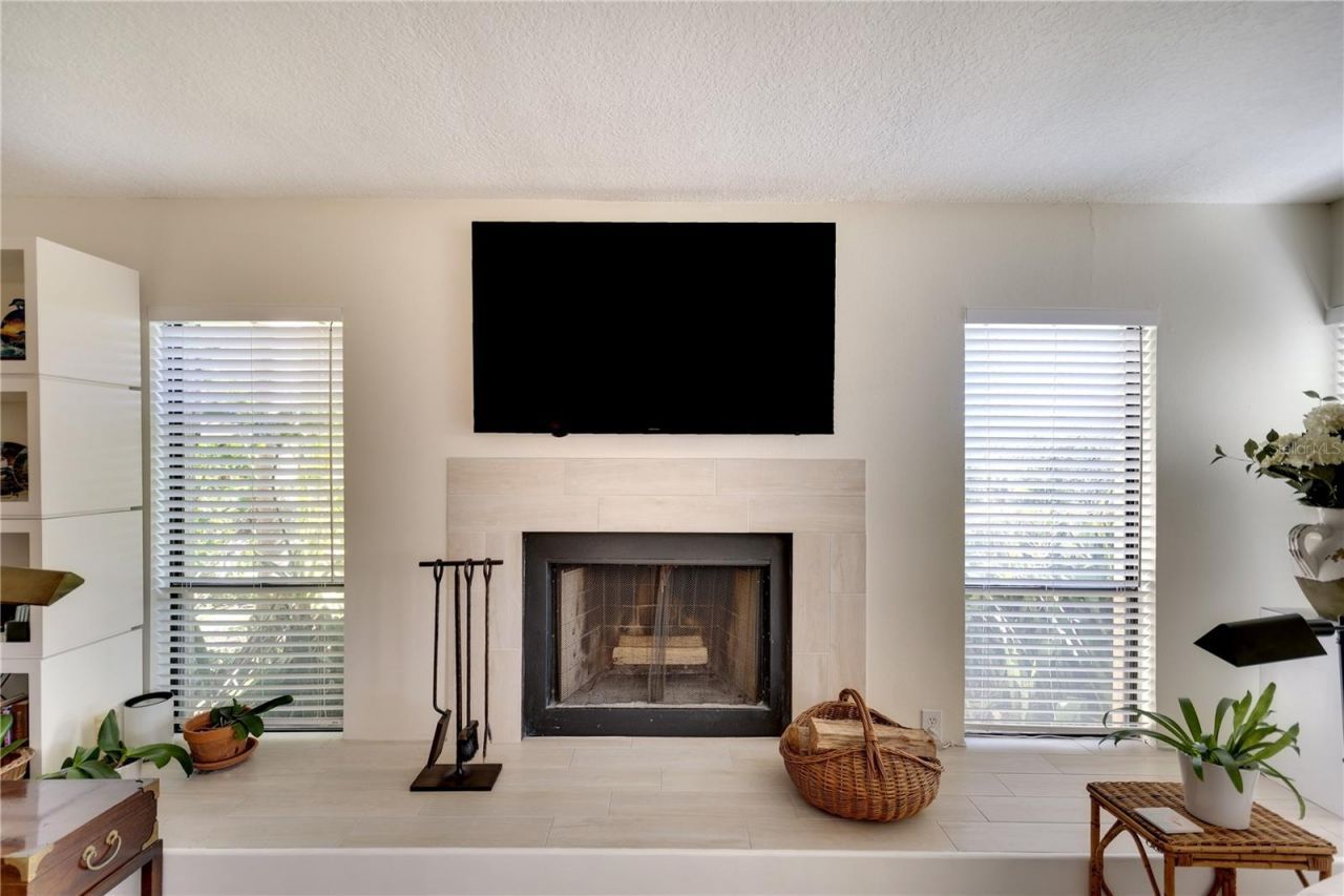 8706 54th Avenue W, Unit 18, Bradenton, FL 34210 Photo