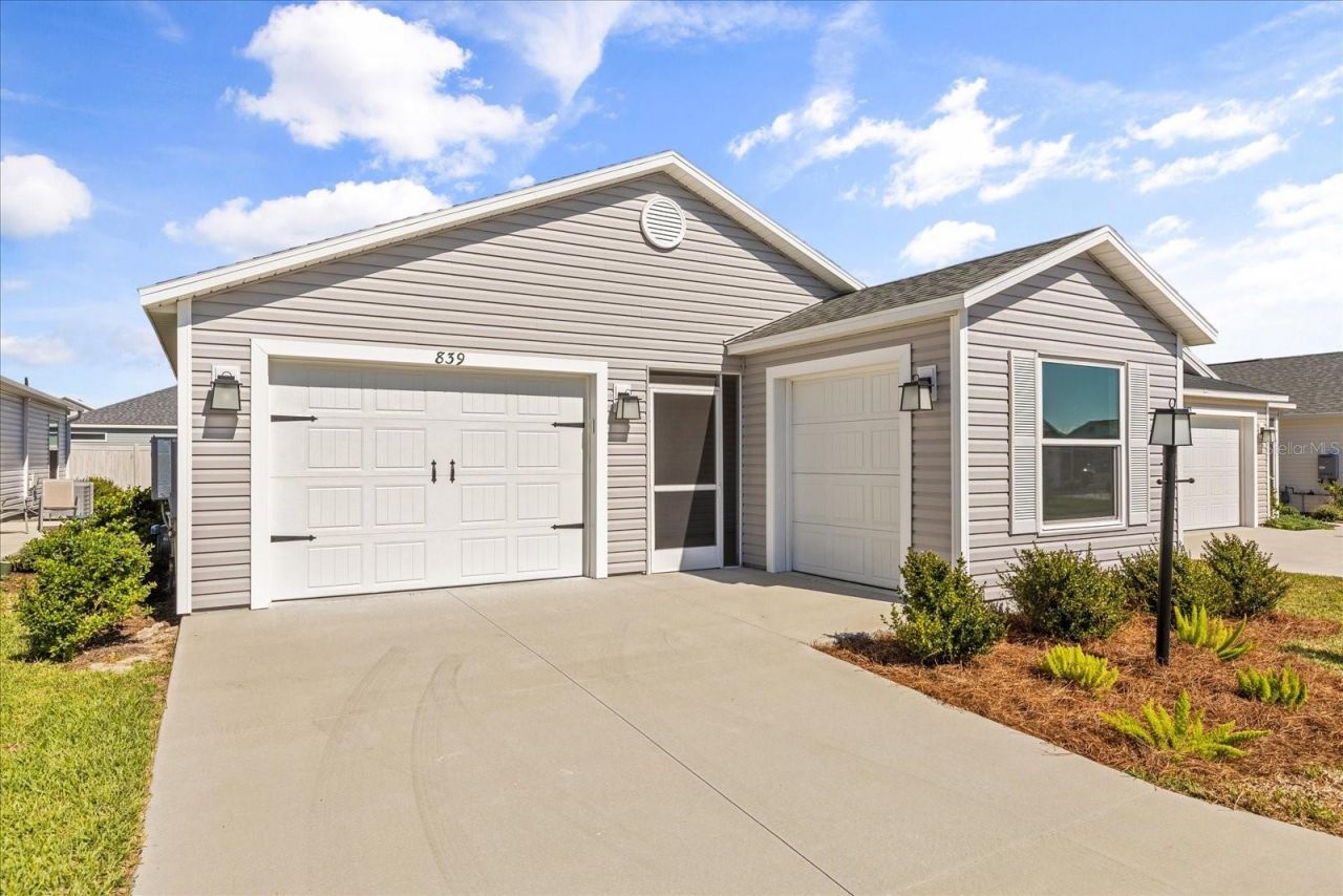 839 Conroe Street, The Villages, FL 34762 Main Photo