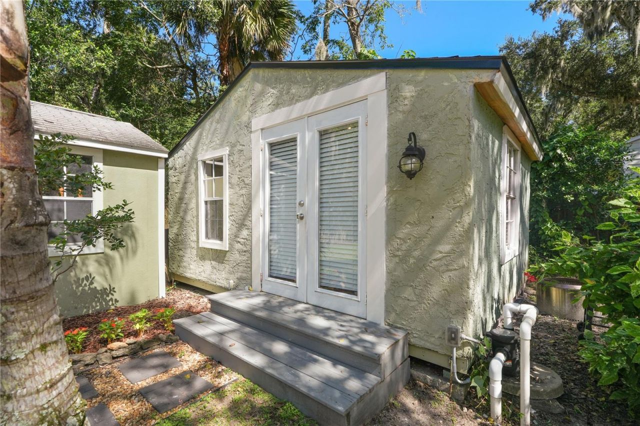 509 Faulkner Street, New Smyrna Beach, FL 32168 Photo