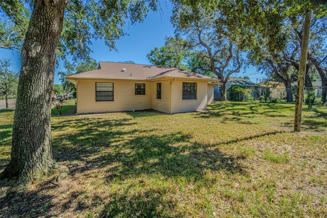 4300 18th Avenue S, Saint Petersburg, FL 33711 Photo