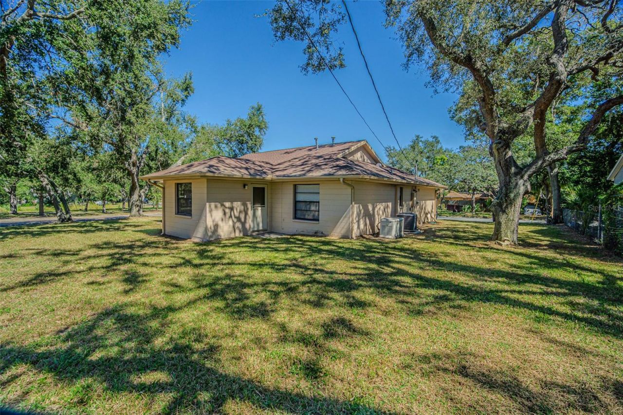 4300 18th Avenue S, Saint Petersburg, FL 33711 Photo