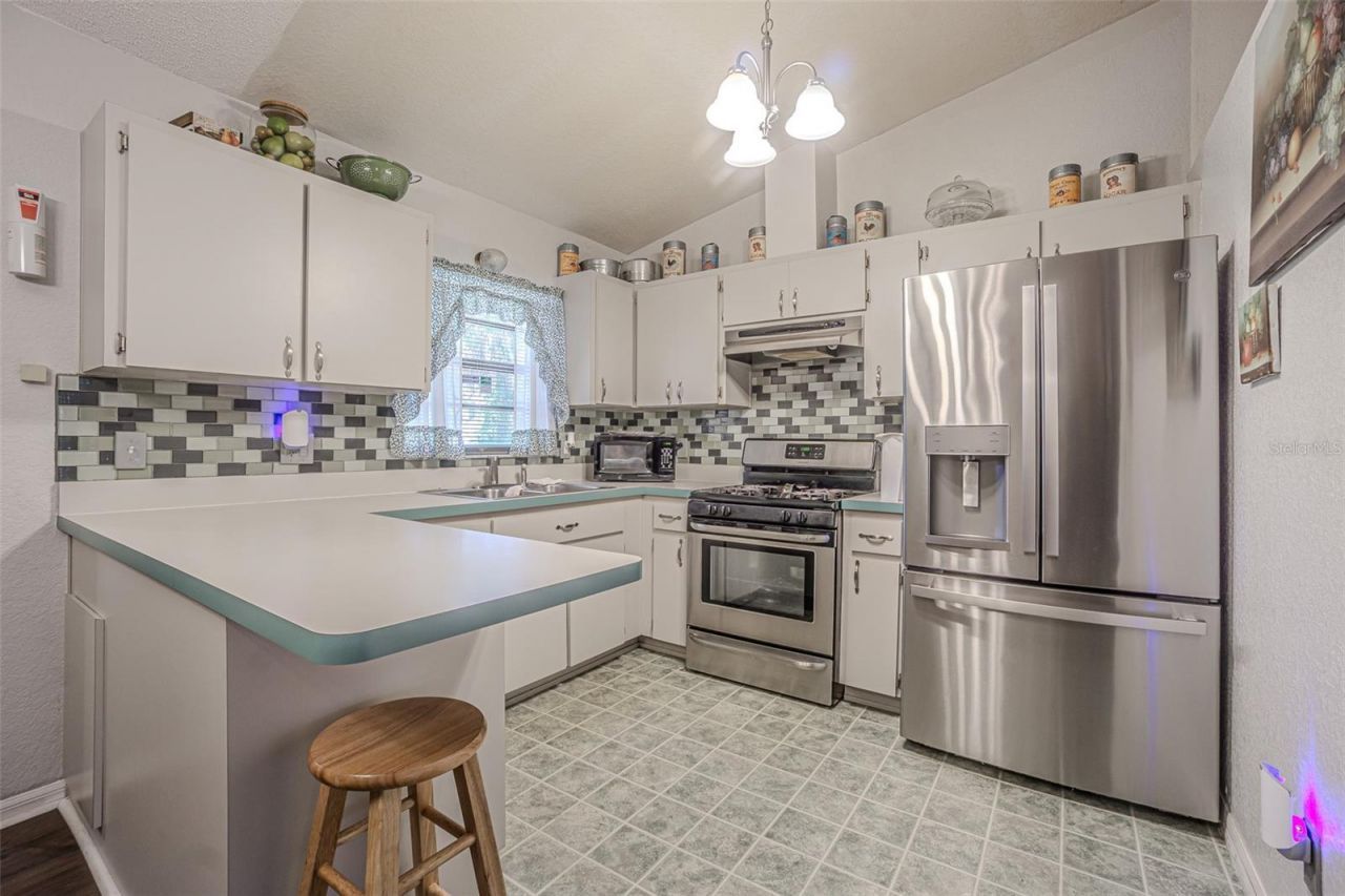 4300 18th Avenue S, Saint Petersburg, FL 33711 Photo