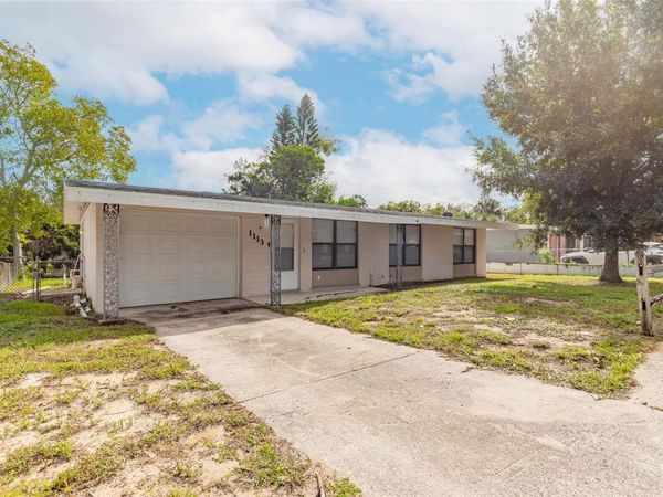 1113 BERKSHIRE ROAD, DAYTONA BEACH, FL 32117