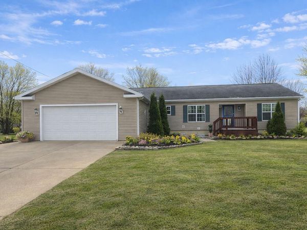 17026 H Drive S, Marshall, MI 49068