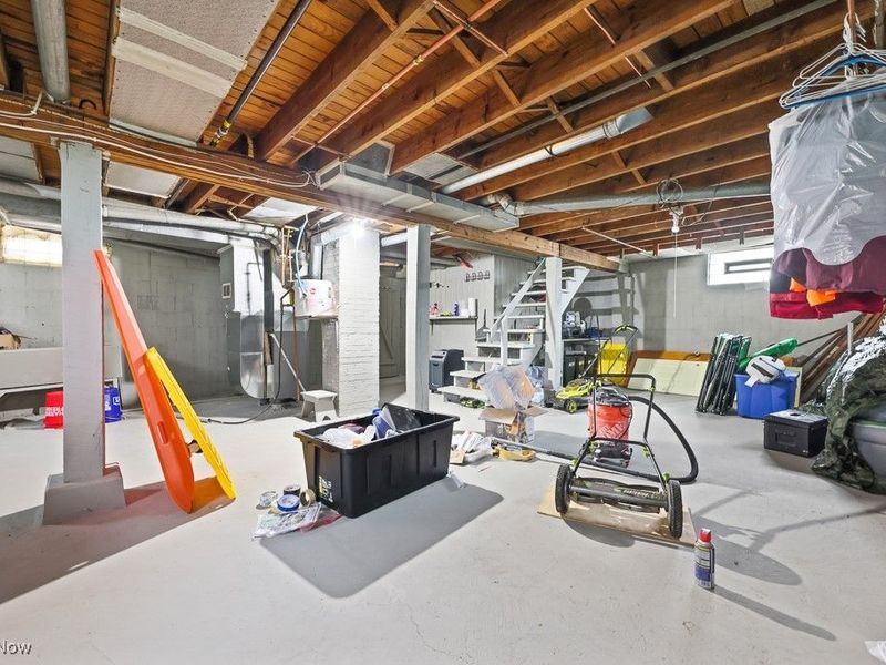 1077 W State Street, Alliance, OH 44601 Photo 18