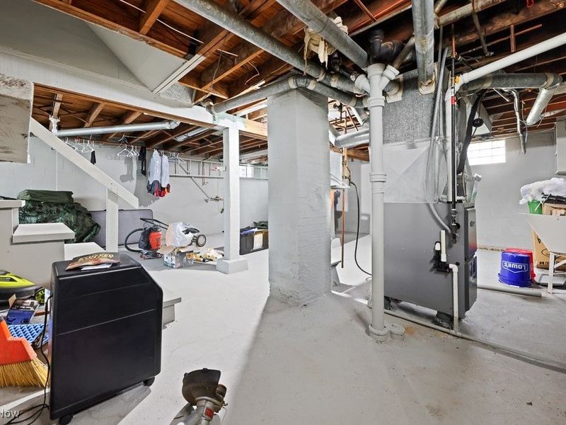 1077 W State Street, Alliance, OH 44601 Photo 20