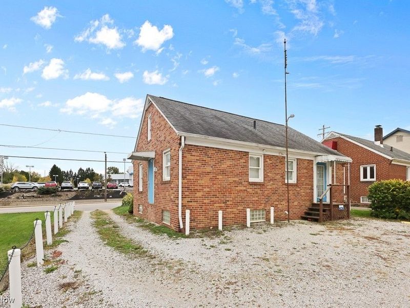 1077 W State Street, Alliance, OH 44601 Photo 25