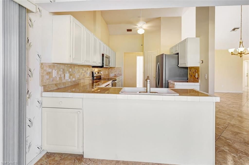 1574 NW 28th Ave, Cape Coral, FL 33993 Photo