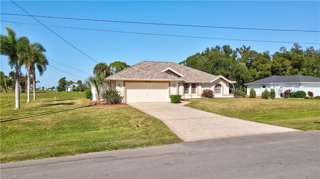 1574 NW 28th Ave, Cape Coral, FL 33993 Photo