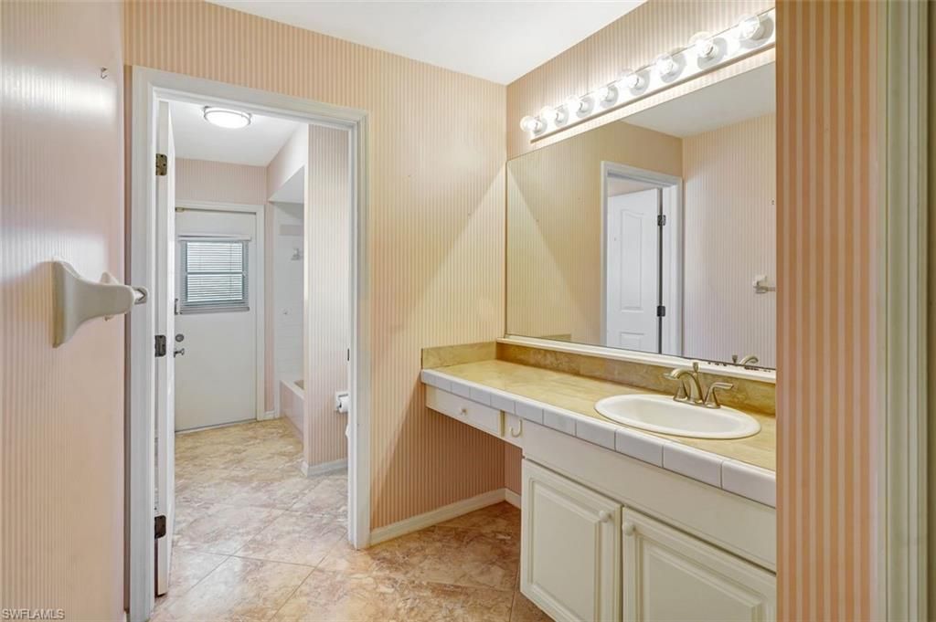 1574 NW 28th Ave, Cape Coral, FL 33993 Photo